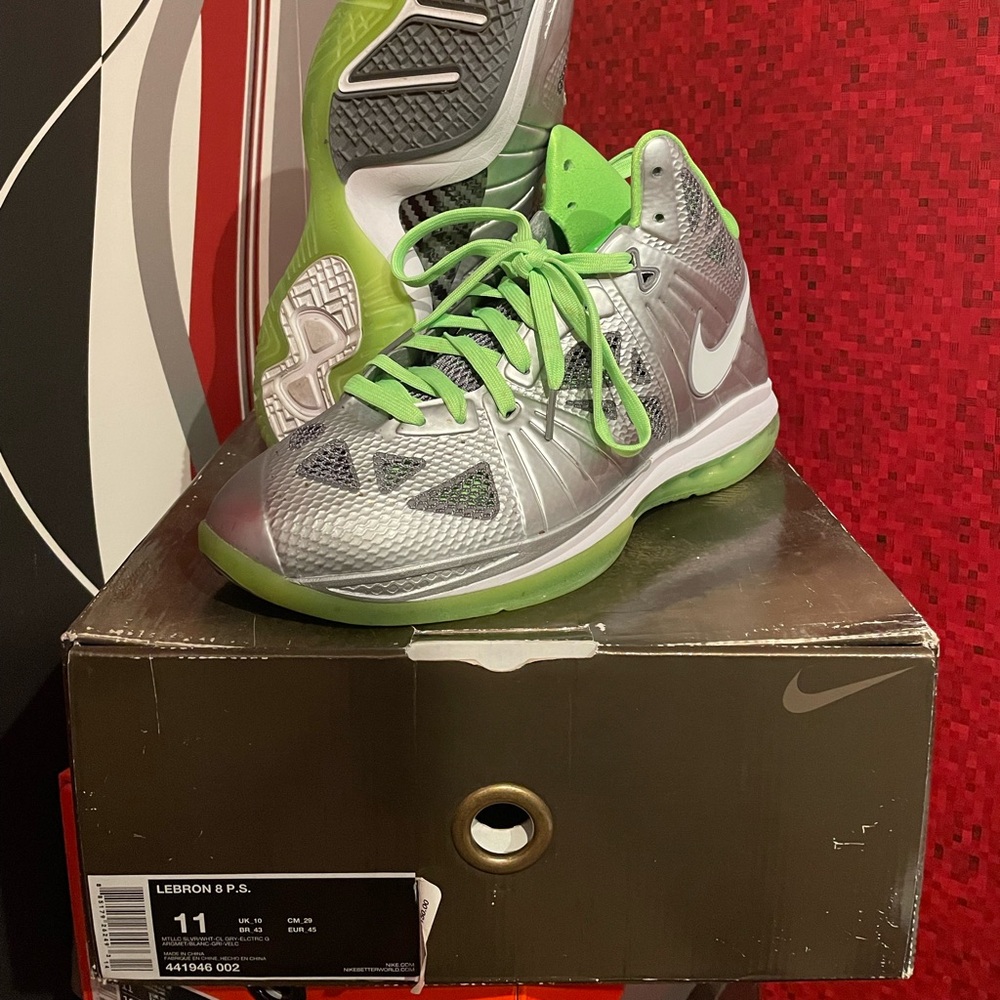 Worn once Lebron 8 Dunkman size 11 $120